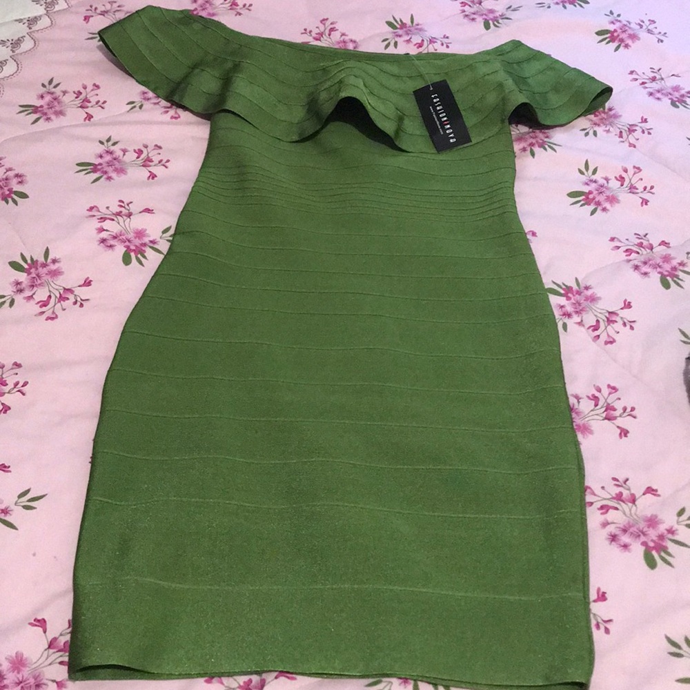 Never worn! From Fashion Nova